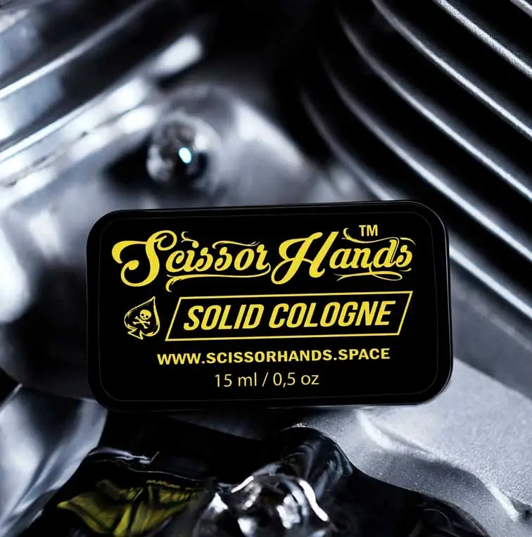 Scissor Hands Black — компактный твердый одеколон для ежедневного использования
