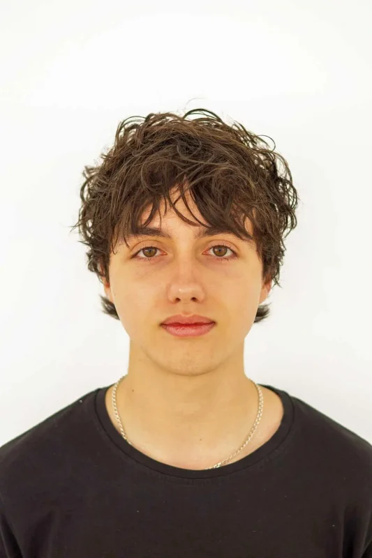 Hair style Shaggy Cut
